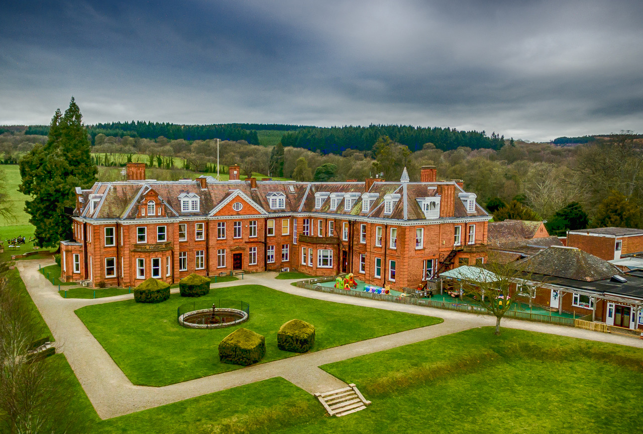 Moor Park School